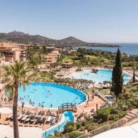 Superbe Appartement Village Cap Esterel 4P Climatise Saint-Raphaël Buitenkant foto